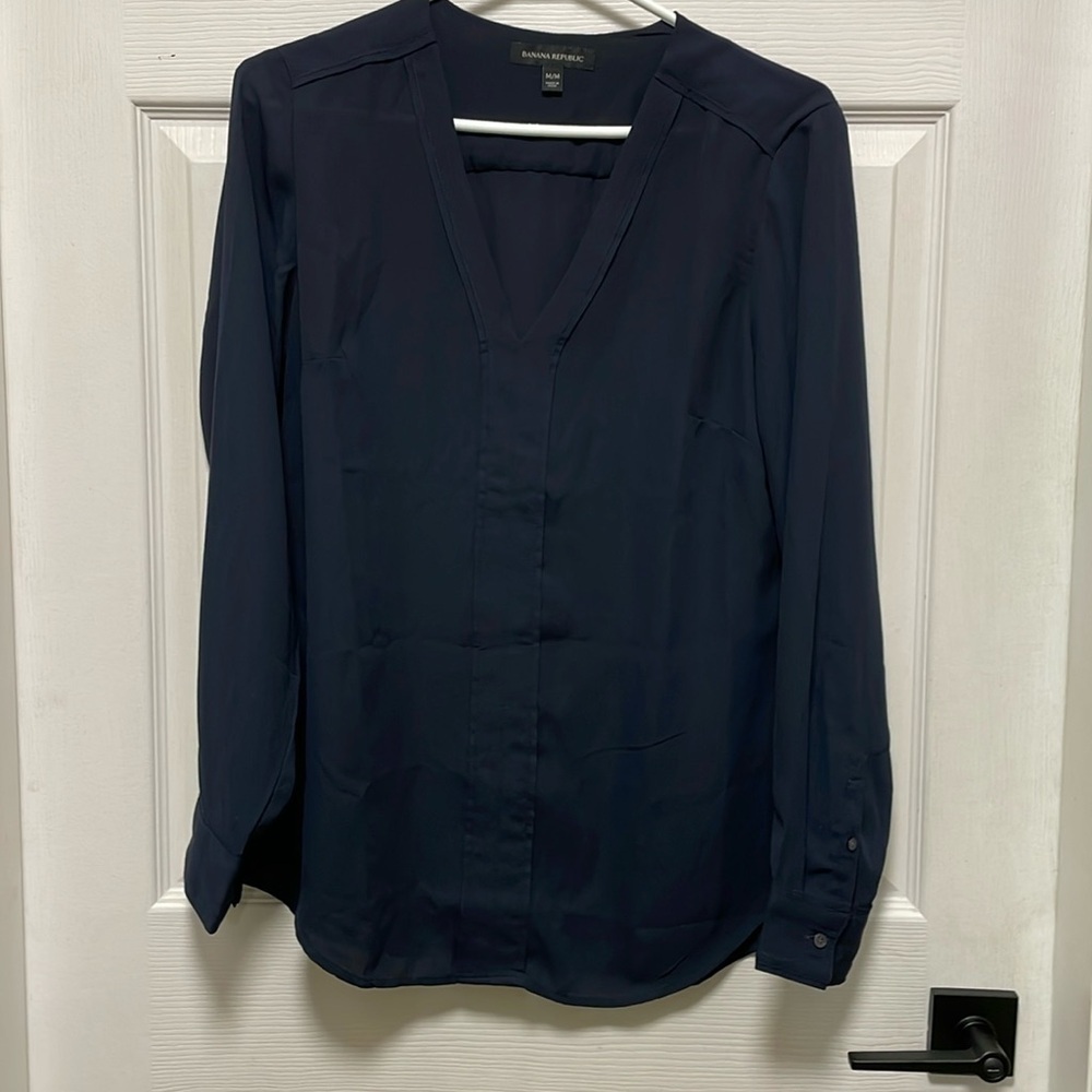 Banana Republic Tailored V-Neck Pullover Navy Blue Blouse Size M